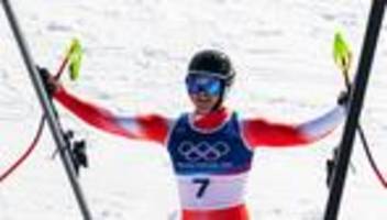Olympische Winterspiele: Drittes Alpin-Gold: Von Allmen gewinnt auch Super-G