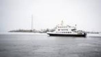 vitte: hiddensee-fähre fährt wieder