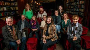 Erstes Probesitzen im Kino: Die Leserjury der Morgenpost