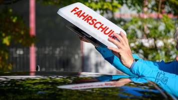 teurer führerschein: junge menschen werden so nur schwer teil der gesellschaft