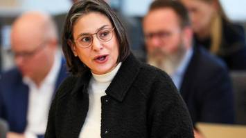 Midyatli wirft Schwarz-Grün Haushalts-Inszenierung vor