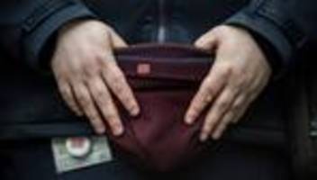 Nach tödlicher Attacke: Mehr Angriffe auf Zugpersonal in Hessen