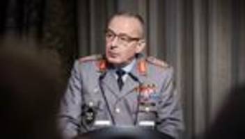 Treffen der Nato-Verteidigungsminister: Bundesregierung nominiert Carsten Breuer für Nato-Militärausschuss