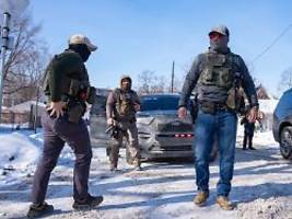 nach protesten und toten: us-einwanderungsbehörde ice zieht aus minnesota ab