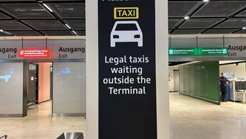 Flughafen BER: Taxi-Fahrer demonstrieren gegen sogenannte „Klauer“