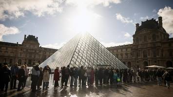 Zehn Millionen Euro Schaden? Festnahmen nach Betrugsverdacht im Louvre