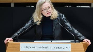 von tegel nach spandau: senatorin bonde will magnetschwebebahn statt tram