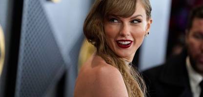 taylor swift bejubelt verlobung von skistar breezy johnson – und zitiert sich dabei selbst