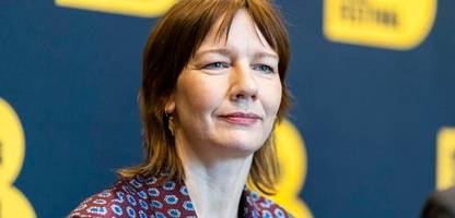 sandra hüller weiß dank »rose«, »warum männer so gehen, wie sie gehen«