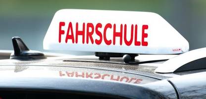 Führerschein: Fahrlehrer entsetzt über geplante Führerscheinreform