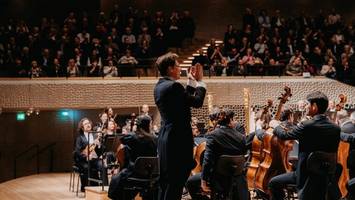 Elbphilharmonie: Klaus Mäkelä dirigiert Bruckners Achte, weil es sein muss