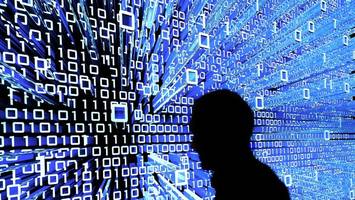 Lügenflut im Netz: Wenn KI die Wahrheit verzerrt – Diskussion in Boberg