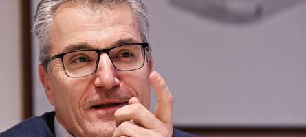 Schiri-Boss: „Viele hatten gehofft, dass der Fußball gerechter werden würde. Ich habe das nicht erwartet.“