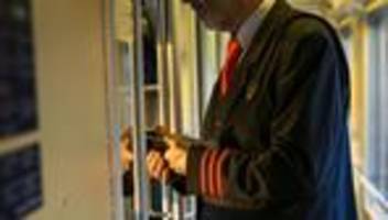 Angriffe auf Bahnpersonal: Vor lauter Wut spuckte der Mann mir ins Gesicht