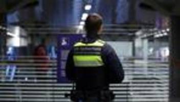 Deutsche Bahn : Bahn lädt zu Sicherheitsgipfel nach tödlichem Angriff auf Zugbegleiter