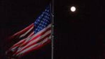 Münchner Sicherheitskonferenz: Umfrage: Jeder zweite Deutsche sieht USA eher als Gegner