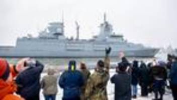 un-einsatz im mittelmeer: fregatte nordrhein-westfalen läuft zu auslandseinsatz aus