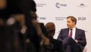 Bundesfinanzminister: Lars Klingbeil ruft Koalition zu Kompromissbereitschaft auf