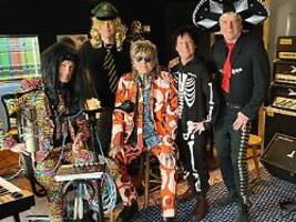 Campino als Wachtmeister: Die Toten Hosen rufen Helau!