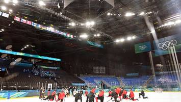 Gefängnis statt Olympia: Polizei verhaftet gesuchten Eishockey-Fan