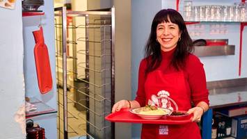 Linke servieren Kohlrouladen und stellen Konzept für Kiezkantinen vor