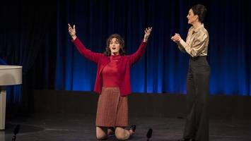 „Meisterklasse“ im Schmidtchen: Was macht Maria Callas auf der Reeperbahn?