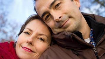 expertin verrät: so bleiben paare immer ein bisschen verliebt