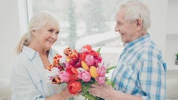 valentinstag: blumenhändler veröffentlicht überraschende daten für hamburg