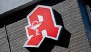 Gesundheitsministerin: Nina Warken erwartet rasche Lösung bei Rezepten für chronisch Kranke