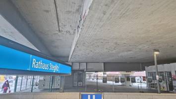 S-Bahnhof Rathaus Steglitz: Was die Arbeiter unter der Brücke gemacht haben