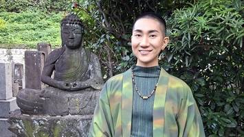 Mönch in High Heels revolutioniert Japan: „Versuche, ich selbst zu sein“