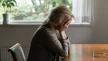 toxische familie: marie hat ihr enkelkind noch nie gesehen – was experten raten