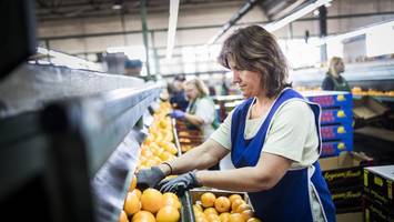 griechenland schuftet in sechs-tage-woche – mit erfolg?