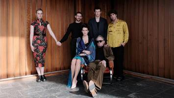 Perversionen, Inzest und Mord: „Rosebush Pruning“