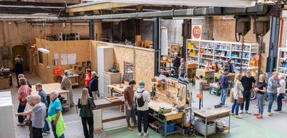 Bibliotheken: Das bekommen Sie kostenlos, wenn Sie einen Bücherausweis haben