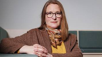 emil (9) aus hamburg ist zu krank für die schule – mutter gerät unter druck