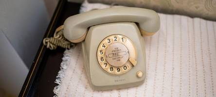 Geschichte des Telefons: Von deutsch-deutscher Verständigung und berühmten Anrufern