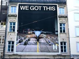 Rüstungsfirmen auf der Münchner Sicherheitskonferenz: Raketen, Drohnen und Leberkäse