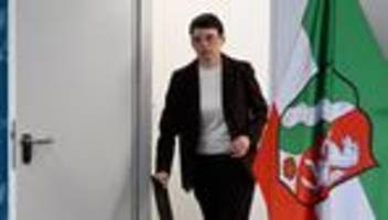 aufarbeitung nach rücktritt: solingen-ausschuss: opposition fordert vollständige akten