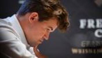 Freestyle-WM: Schach-Star Carlsen ist erster Freestyle-Weltmeister