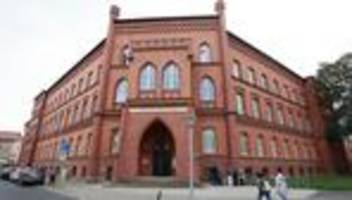 Justiz: 33-jähriger Magdeburger getötet: Verdächtiger vor Gericht