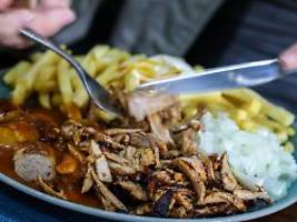 Kalorien-Exzess, Kater-Killer: Der Taxi-Teller macht Fast-Food-Fans verrückt