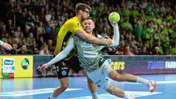 füchse trotzen erhöhter rutschgefahr und besiegen stuttgart