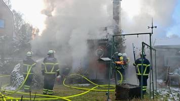 Gartenhausbrand in Lohbrügge: 81-Jähriger durch Flammen schwer verletzt