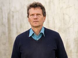 soziologe hartmut rosa: „jeder geht davon aus, dass er übers ohr gehauen wird“