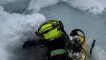 Italienische Alpen: Lawine reißt Schneemobil-Fahrer in See