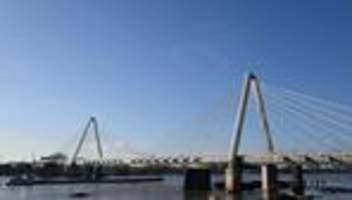 Vollsperrrung: Leverkusener Rheinbrücke noch Stunden gesperrt