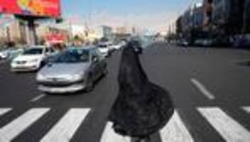 Iran: Berichte über Sprechchöre in Teheran gegen das Regime