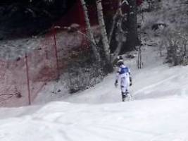 Emotionaler Ausraster auf Piste: Ski-Ass McGrath stapft nach Slalom-Drama völlig frustriert in den Wald