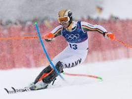 geste verboten, typisch, oder?: alles für die sterile show: straßer schießt gegen olympia-macher